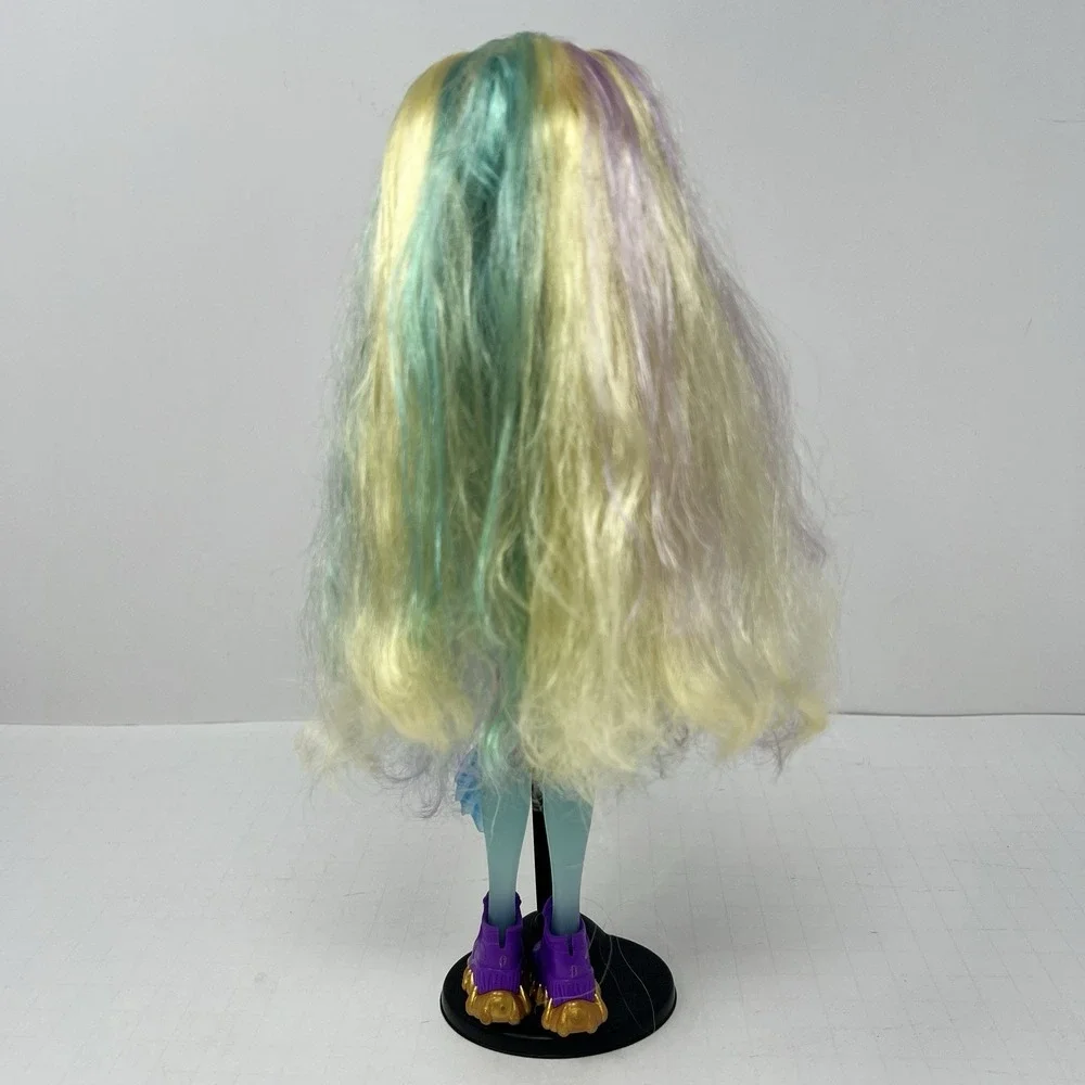 Monster High‎ Lagoona Blue G3 Doll 2022 Mattel Generation 3 Reboot Fashion